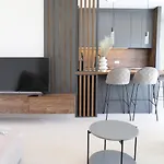 Brand New With Private Pool Διαμέρισμα