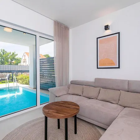 Brand New With Private Pool * Njivice
