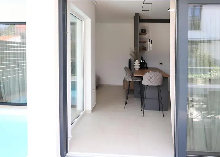 Apartman Brand New With Private Pool *