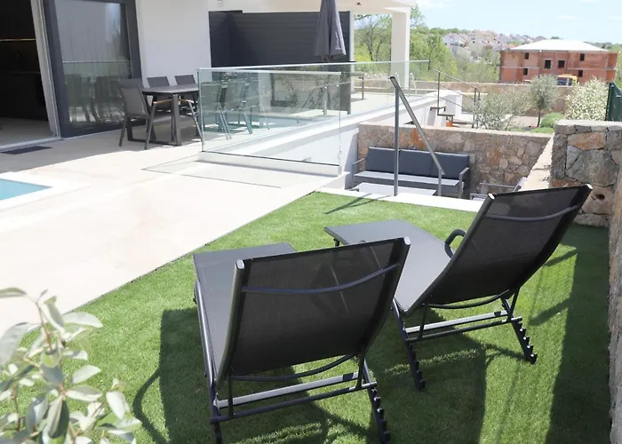 Apartman Brand New With Private Pool