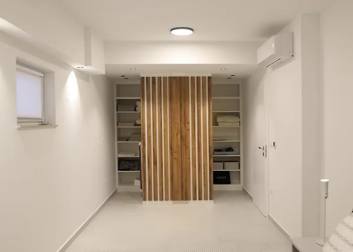 Brand New With Private Pool * Njivice