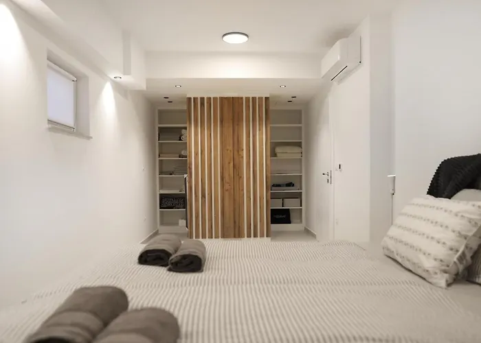 Brand New With Private Pool Njivice